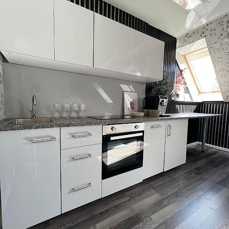 Cozy Room With Kitchen Near The Lake Tõrve Exterior foto